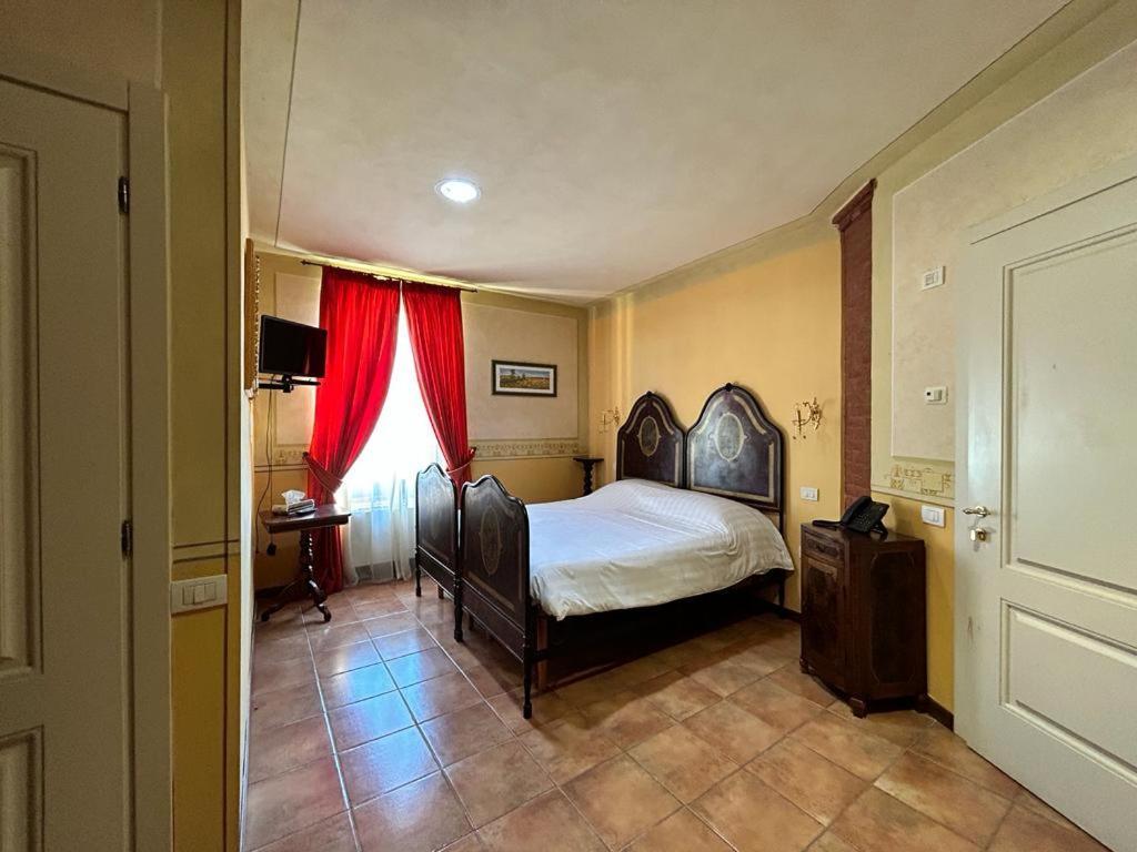 Hotel Airone Piadena Bagian luar foto
